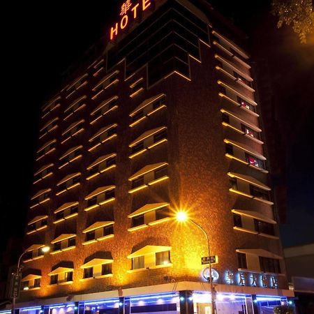 Hôtel Huahou à Kaohsiung Extérieur photo