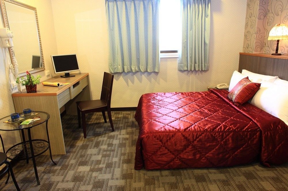 Hôtel Huahou à Kaohsiung Extérieur photo