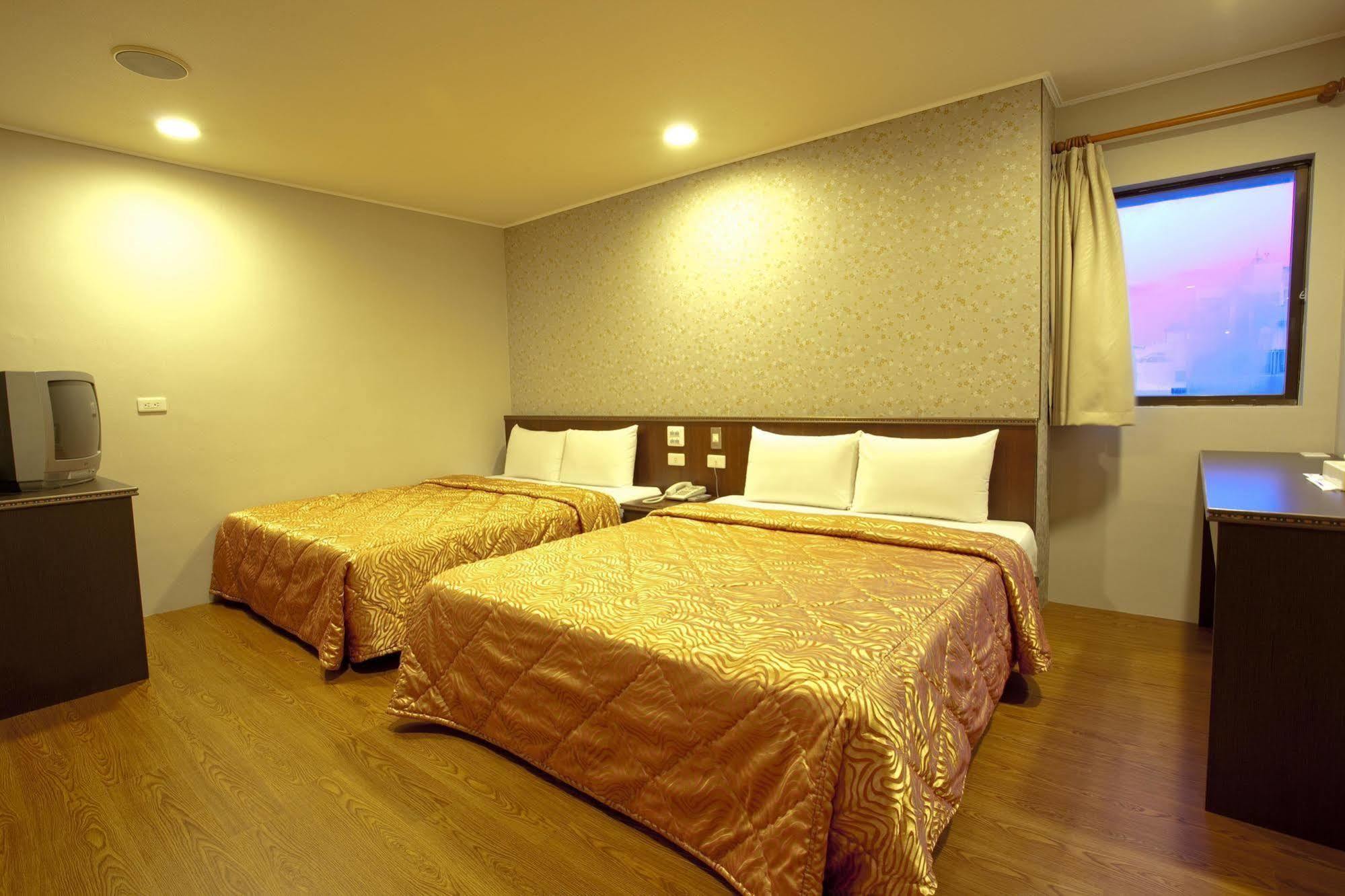 Hôtel Huahou à Kaohsiung Extérieur photo